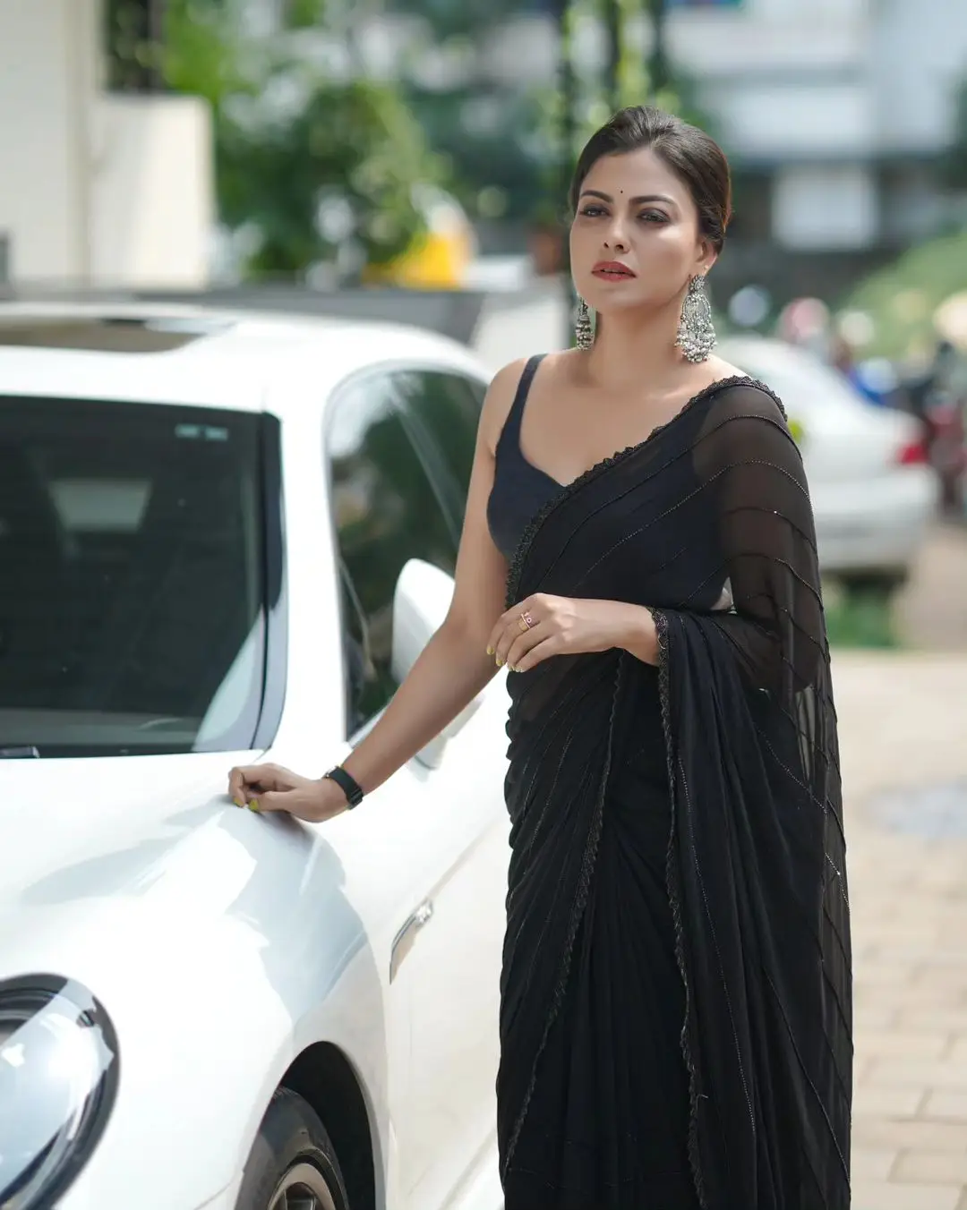 Malayalam Actress Anusree Nair Photos in Black Saree Sleeveless Blouse